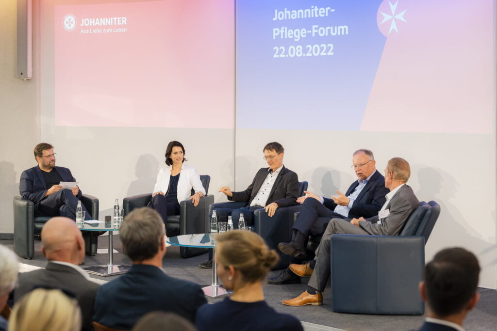 johanniter-pflege-forum_mit_karl_lauterbach_Johanniter