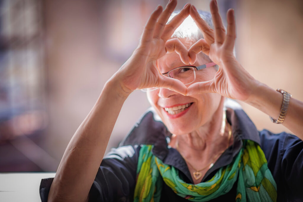 Seniorin Herz Liebe