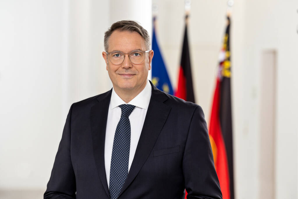 Ministerpräsident Alexander Schweitzer
