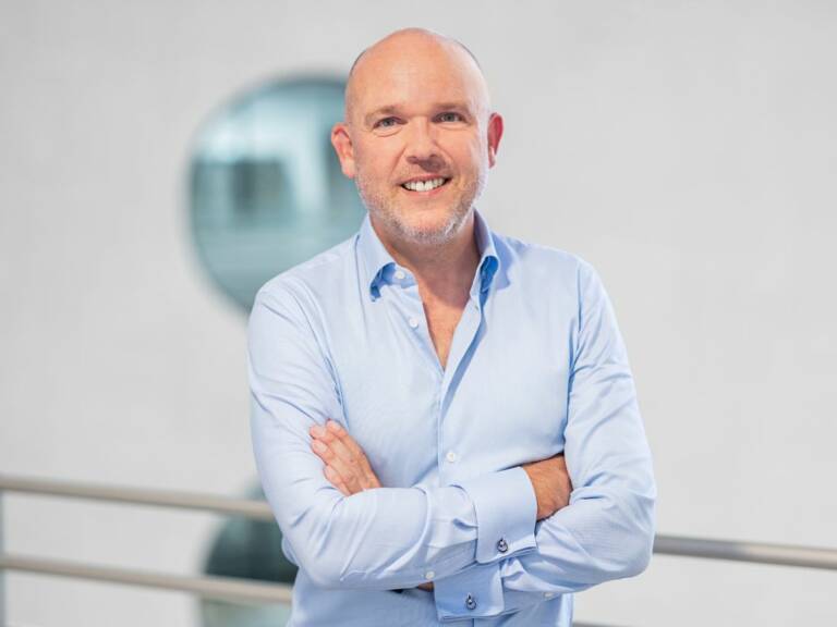 Dr. Steffen Hehner