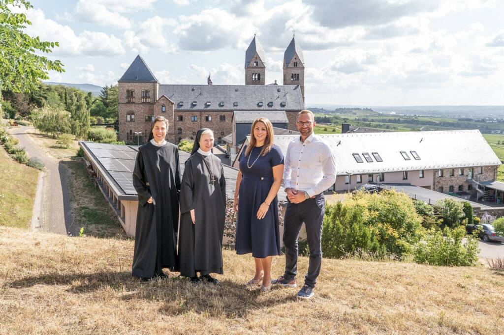 Abtei St. Hildegard und Neue Humane Pflege gründen ambulanten „Pflegedienst St. Hildegard“